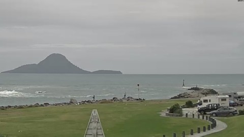 Whakatane Harbor webcam