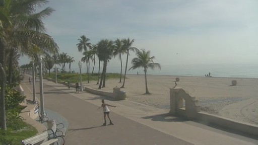 Hollywood Beach webcam