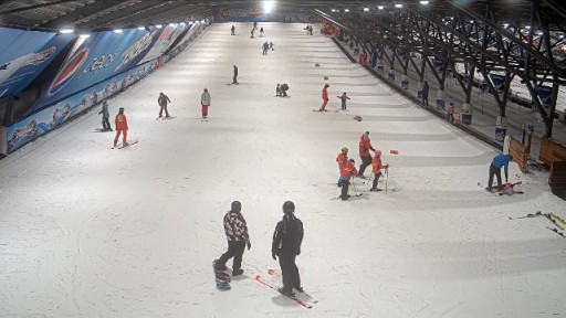 Zoetermeer Indoor Ski Slope webcam