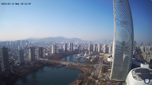 Seoul Lotte World Tower webcam