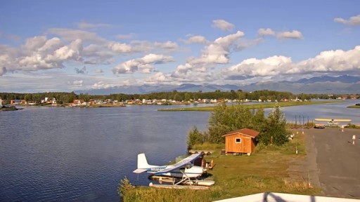 Anchorage Lake Hood Seaplane Base webcam