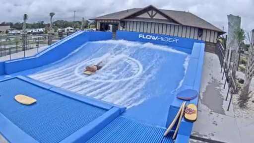 Little River en vivo FlowRider