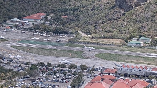 サン・ジャン グスタフ3世飛行場のライブカメラ 2
