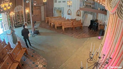 Las Vegas Elvis Wedding Chapel webcam