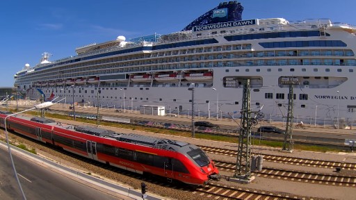 Rostock Cruise Terminal webcam