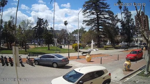 Victoria Plaza Principal webcam