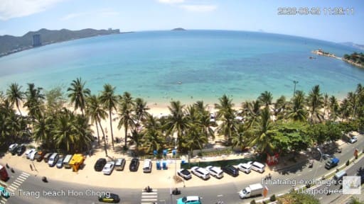 Nha Trang Hon Chong Beach webcam